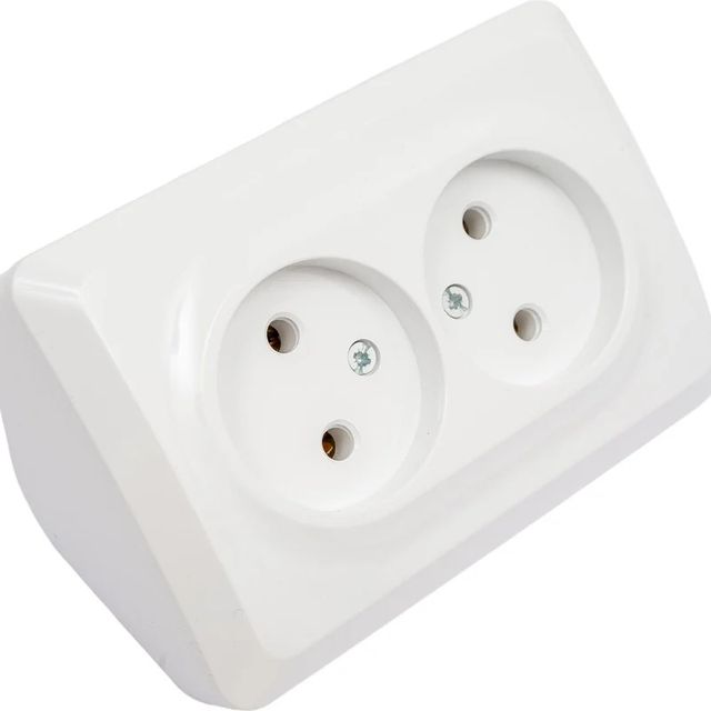 Розетка 2-местная угловая ЭТЮД PA16-105b