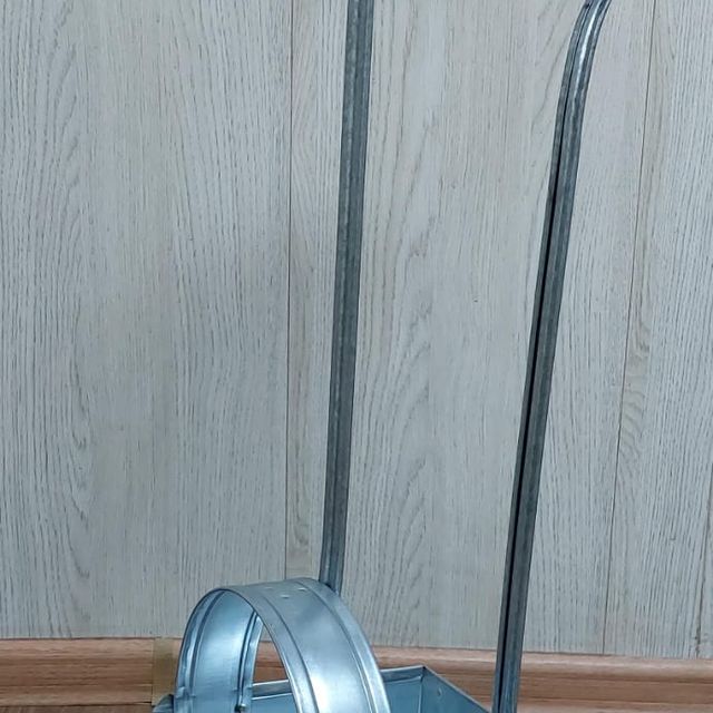 Совок большой уличный 250*300/730*80-0,5